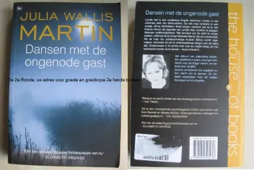 381 - Dansen met de ongenode gast - Julia Wallis Martin
