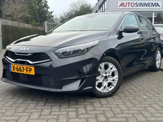 Kia Ceed 1.0 T-GDi DynamicLine | All Season | Climate | Cruise | Apple Carplay |