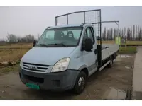Iveco Daily 35C15 375 nette bakwagen met huif en trekhaak