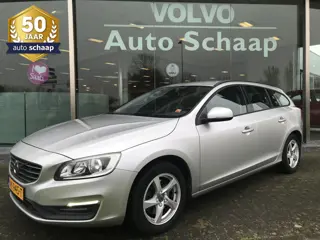 Volvo V60 2.0 D3 Nordic | Rijklaar incl garantie | Parkeersensoren voor Trekhaak Verwarmbaar voorrui