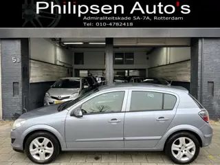Opel Astra 1.6 Executive 1e eig (bj 2009)