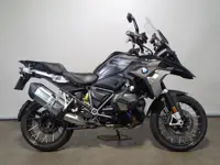 BMW R 1250 GS TRIPLE BLACK (bj 2021)