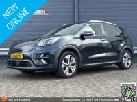 Kia e-Niro DynamicLine 64 kWh | € 10.700,- NETTO! | Climate | Cruise | Navi | Camera | Stoelverwarmi