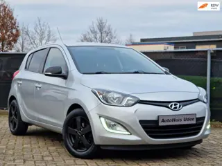 Hyundai I20 1.4i i-Motion Automaat 69 000KM