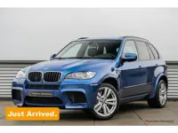 BMW X5 4.4i M | 107.000KM | Monte Carlo Blau | Panorama | Adaptive Drive