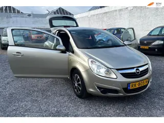 Opel Corsa 1.2-16V Edition 3 Drs Airco