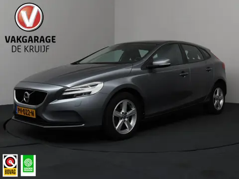 Volvo V40 1.5 T2 Nordic+ | Navigatie | Trekhaak | Voorruitverwarming | LED!