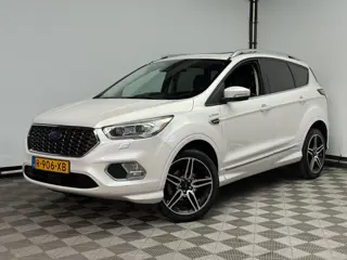 Ford Kuga 1.5 EcoBoost Vignale Pano Zeer Compleet