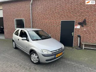 Opel Corsa 1.2-16V Sport NAP, ZEER NETJES , NW APK
