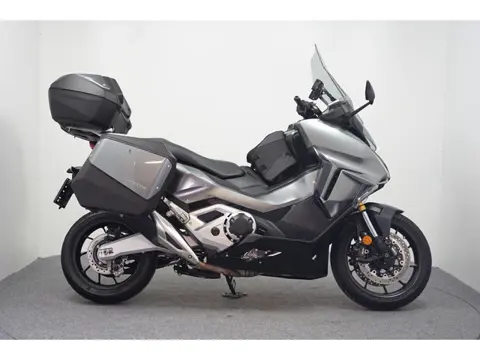Honda FORZA 750 (bj 2024, automaat)