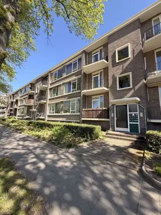 Woning aan de Karel de Grotelaan te Eindhoven