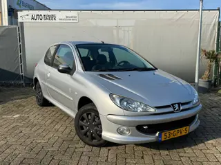 Peugeot 206 1.4 Génération - Airco - Cruise - APK 08-26