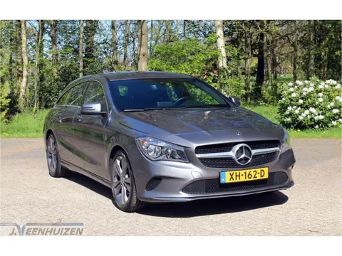 Mercedes-Benz CLA-Klasse Shooting Brake 180 Business Solution | 2019 | AUTOMAAT |⭐ Achteruitrijcamer