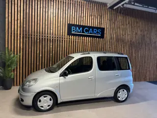 Toyota Yaris Verso 1.3 VVT-i Sol AUTOMAAT , Nieuwe APK