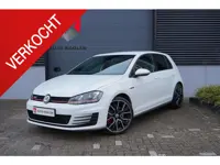 Volkswagen Golf 2.0 TSI GTI Performance