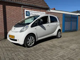 Peugeot iOn NIEUWE APK/NAP (bj 2011, automaat)