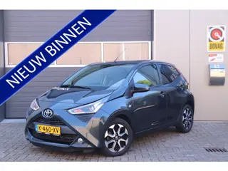 Toyota Aygo 1.0 VVT-i x-joy Automaat, Carplay, Camera, Airco