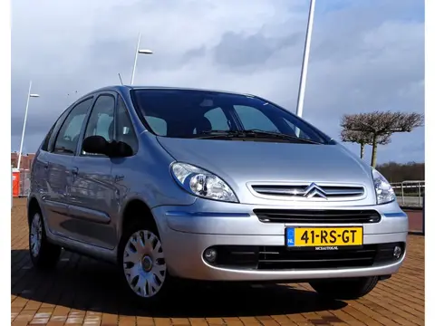 Citroen Xsara Picasso 2.0i-16V Automaat 82661km! 2e Eig Airco Cruise