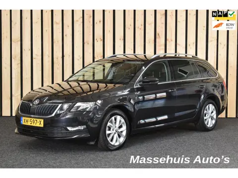 Skoda Octavia Combi 1.0 TSI Greentech Ambition Business Trekhaak CarPlay Clima Cruise Nwe APK