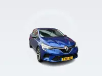 Renault Clio 1.6 E-Tech Hybrid 145 Equilibre / TREKHAAK / PARKEERSENSOREN / CRUISE CONTROL / 9904KM!