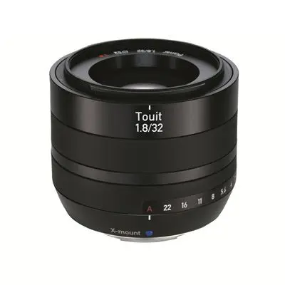 Carl Zeiss Touit 32mm f/1.8 Fuji X