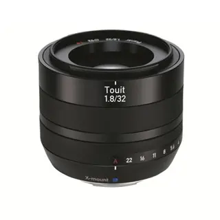 Carl Zeiss Touit 32mm f/1.8 Fuji X