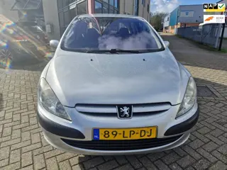 Peugeot 307 1.6-16V XS Automaat Bj.2003 Kmst.152930 met APK tot 04-03-2027