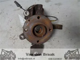 Citroen C1 2005-2022 Fusee links voor