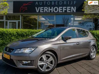 Seat LEON 2.0 TDI FR - AUTOMAAT - CARPLAY - NAVI - CRUISE / CLIMATE CONTROL - MULTI STUUR - 5 DEURS 
