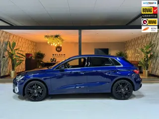 Audi A3 Sportback 35 TFSI S edition Garantie Carplay StoelVW Elek Stoelen Elek Achterklep ACC Navi C