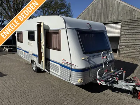 TEC Travel King 510 TE 2 BEDDEN MOVER VOORTENT