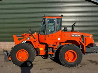 Doosan DL 200 (bj 2007)