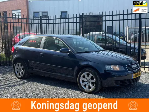 Audi A3 1.6 Attraction AIRCO!APK!KOOPJE!