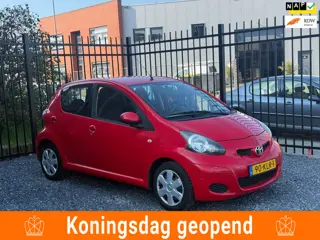 Toyota Aygo 1.0-12V Comfort AIRCO!5DEURS!APK2027!KOOPJE!