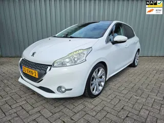 Peugeot 208 1.6 VTi Allure Navi Panodak Lmv Clima