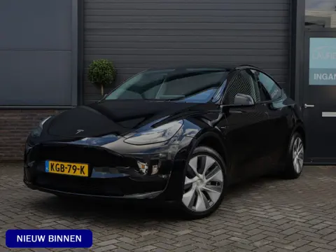Tesla Model Y Long Range AWD 75 kWh | 94.4% SOH | Pano | Autopilot | Leer | Stoel, Stuur en Achterba