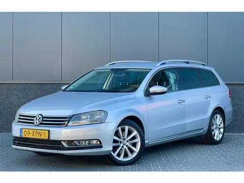 Volkswagen Passat Variant 1.6 TDI High Exec L. (bj 2012)