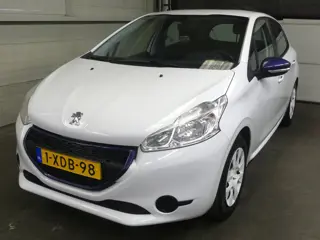 Peugeot 208 1.0 VTi LIKE - Trekhaak - Weinig km NAP