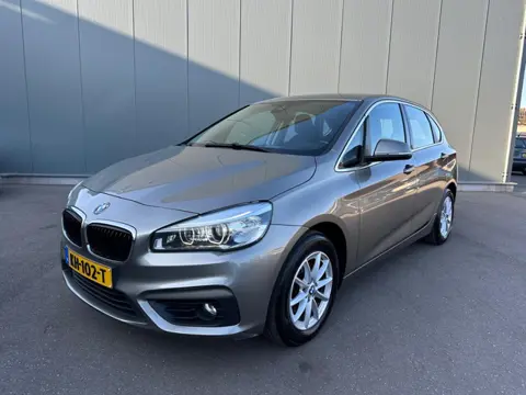 BMW 2 Serie Active Tourer 216d Cent. Exec. (bj 2016)