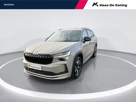 Skoda Kodiaq 1.5TSI/150PK PHEV Sportline DSG · Panoramadak · Trekhaak · Apple/Android · Garantie t/m