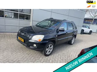 Kia Sportage 2.0 CVVT 142pk Clima Cruise Leder Schuifdak Trekhaak 1400kg.