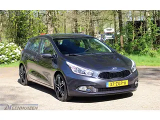 Kia cee'd 1.6 GDI Plus Pack | 2012 | Cruise | Navi | Nwe APK!