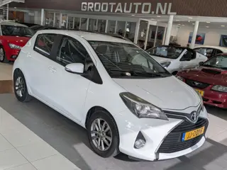Toyota Yaris 1.3 VVT-i Aspiration Airco, Cruise Control, Stuurbekrachtiging