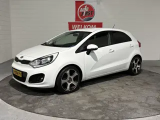 Kia Rio 1.2 CVVT ExecutiveLine, Clima, Cruise, P sensoren, Isofix, 17 inch All season, NL auto, Voll