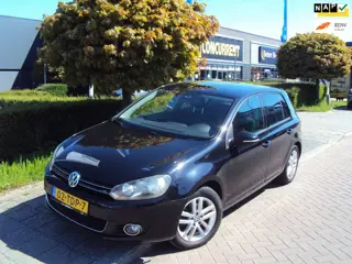 Volkswagen Golf 1.2 TSI Highline BlueMotion