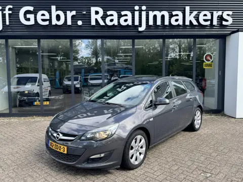 Opel Astra Sports Tourer 1.7 CDTi Edition (bj 2012)