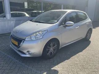 Peugeot 208 1.6 VTi Allure (bj 2014)