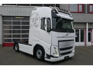 Volvo FH 460 | Retarder | 2Tanks | 367133Km | 2022 | I-PARK-COOL | Full Air Suspension | Full Spoile