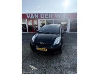 Toyota Yaris 1.3 VVTi Aspiration (bj 2009, automaat)