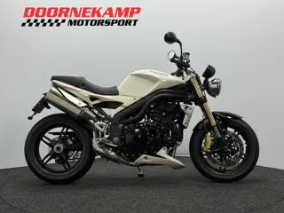 Triumph SPEED TRIPLE (bj 2009)